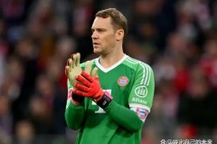 西班牙人VS特温特：焦点对决关键因素及裁判判罚影响